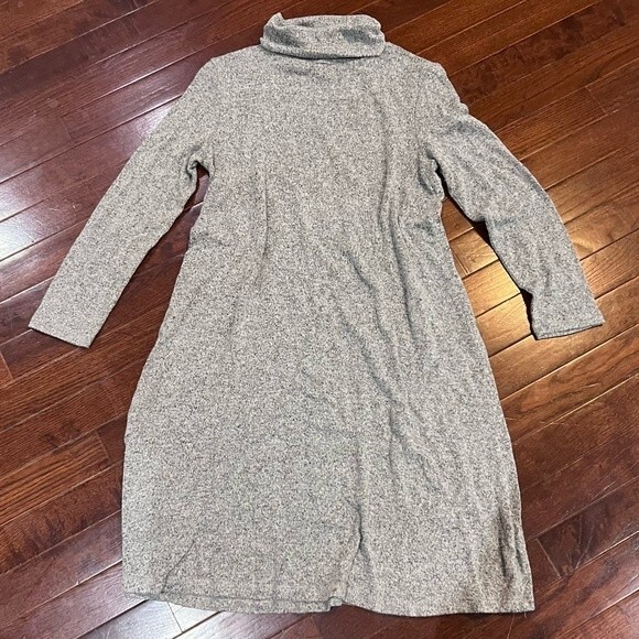 American Eagle long sleeve soft gray turtleneck dress size small - Picture 4 of 6